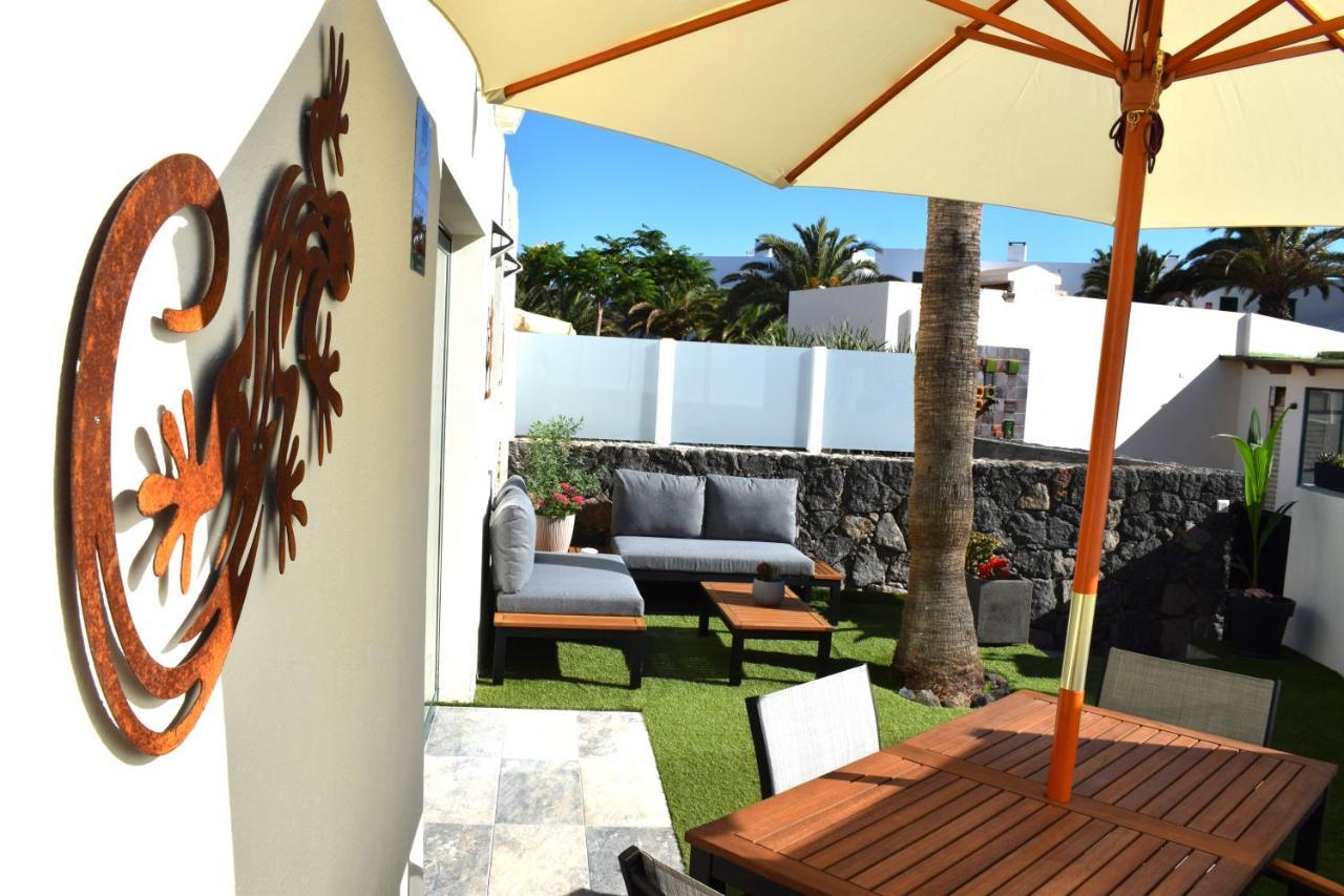 La Palmera: Beachfront With Pool View *