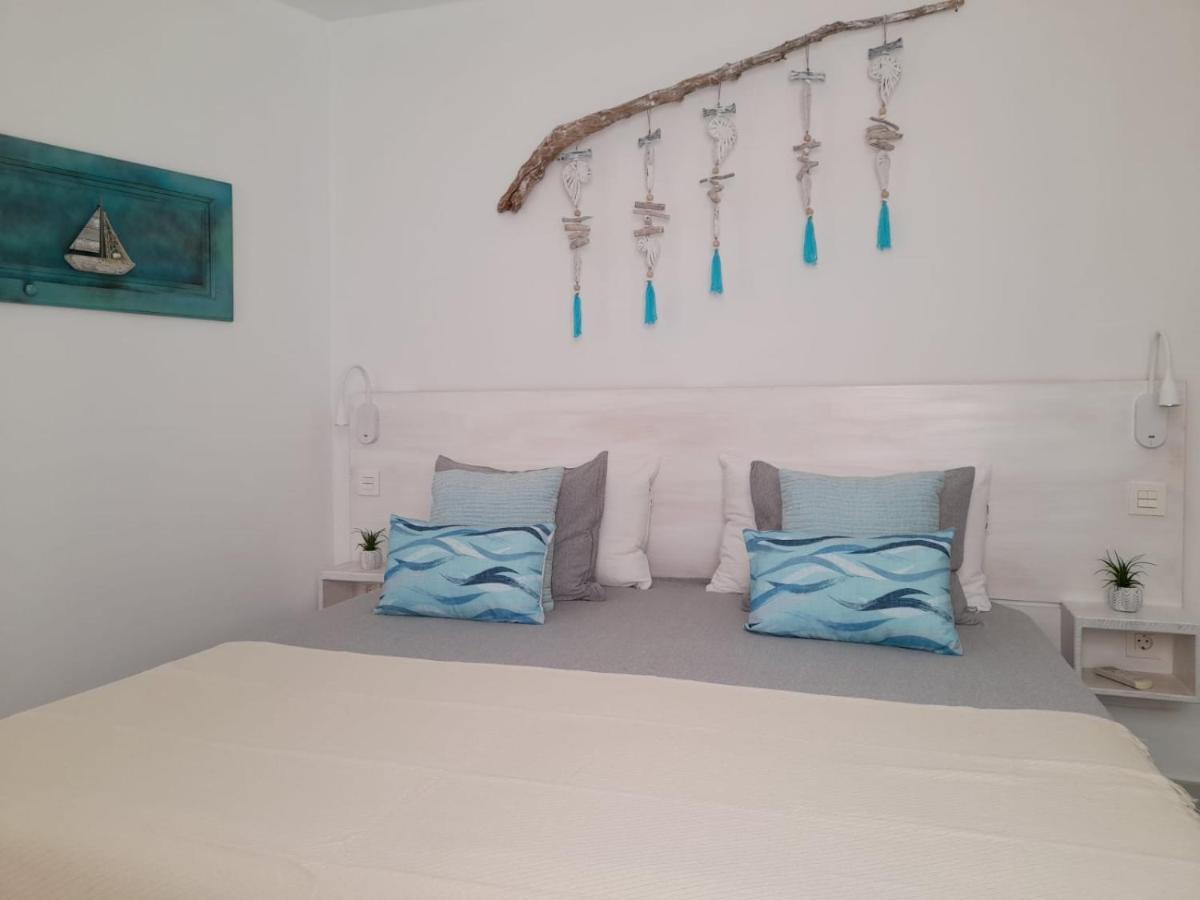 La Palmera: Beachfront With Pool View * Costa Teguise